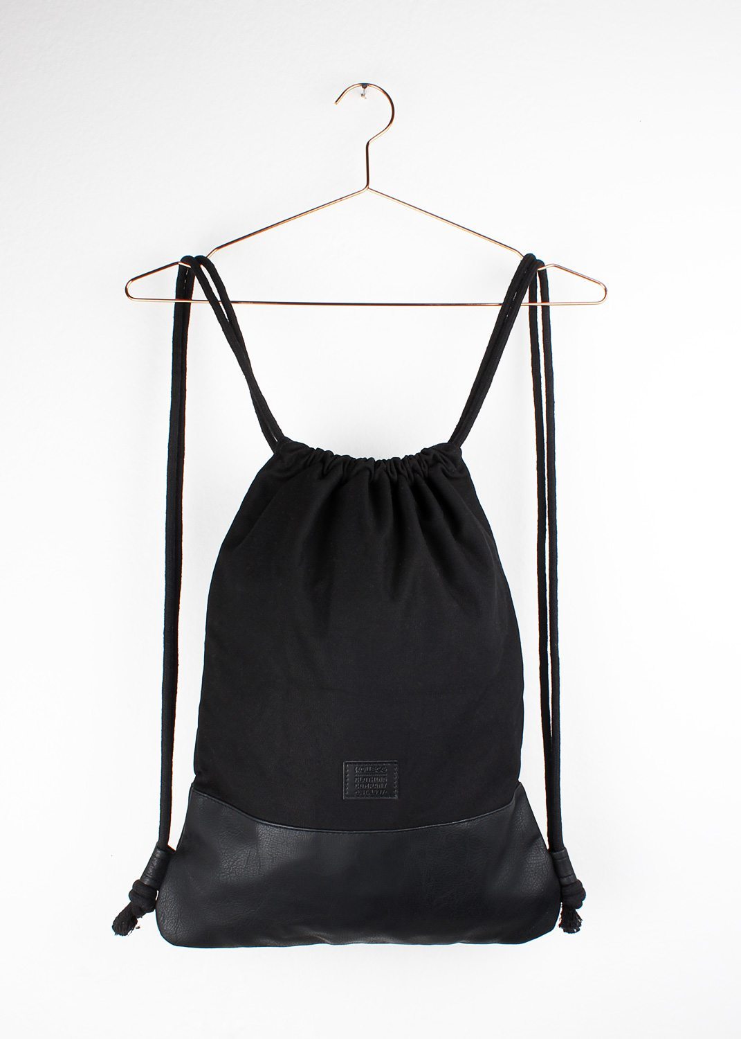 Gymbag_Canvas_1071x1500px_version2